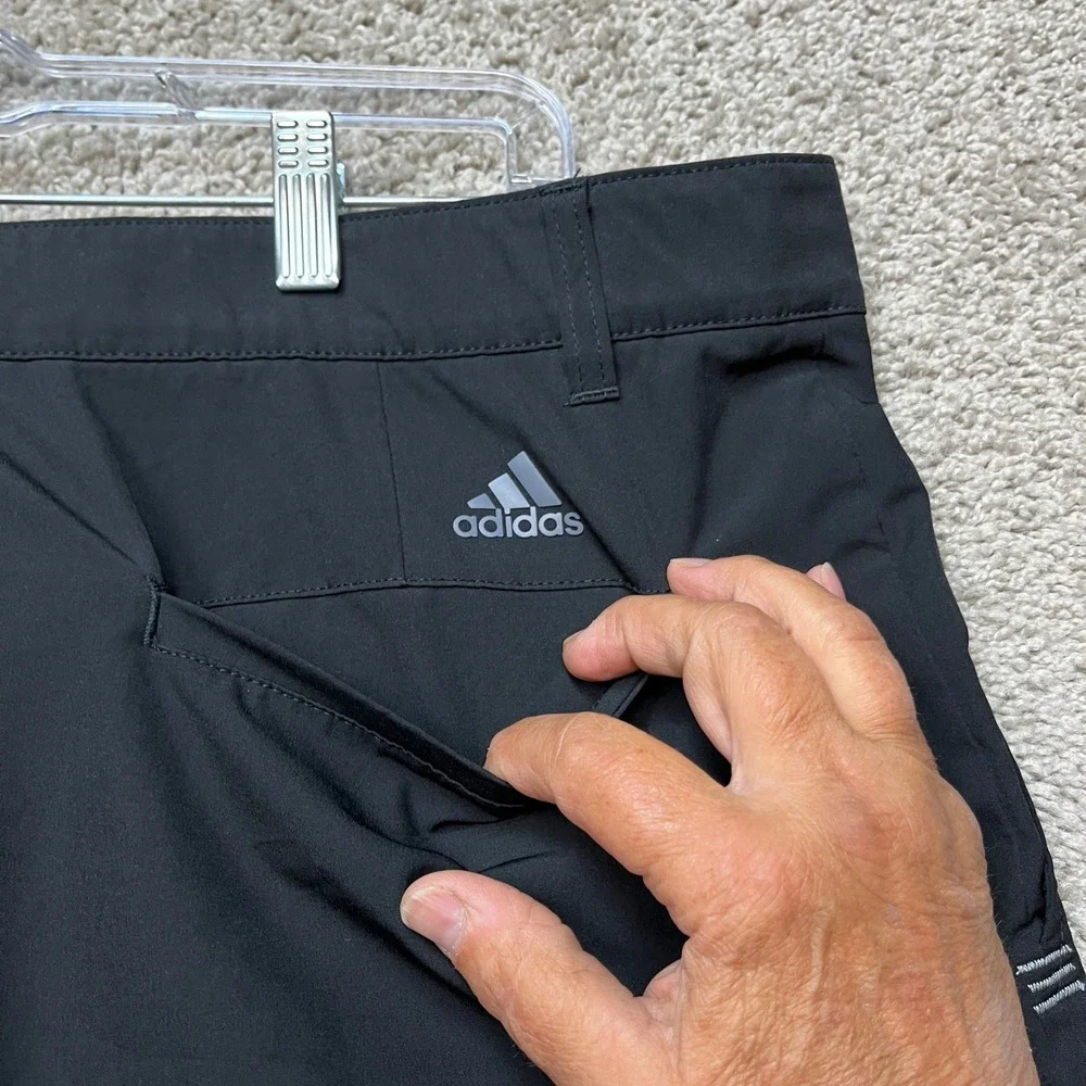 Adidas Short Men 40 Black Stretch Waistband Flat Front Performance 3 Stripes EUC